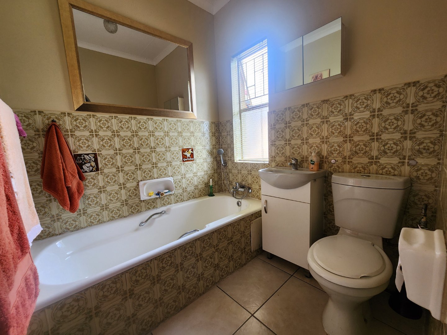 Three bedroom house for sale in Magalieskruin