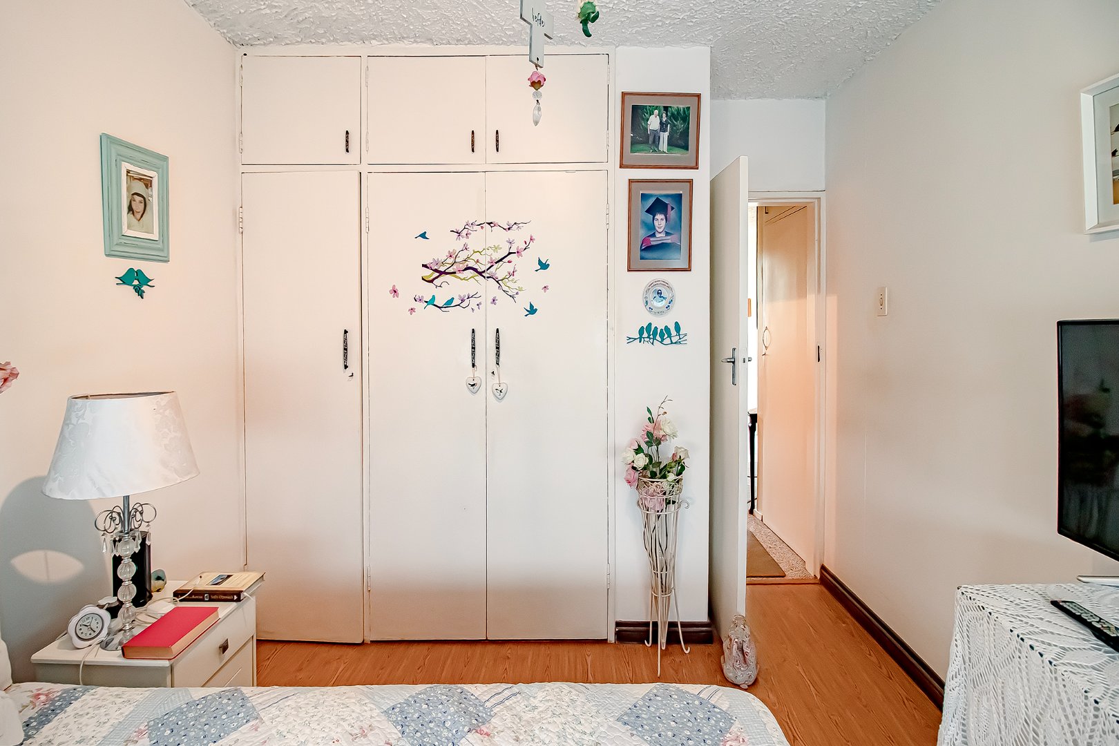 Three bedroom apartment for sale in Sinoville