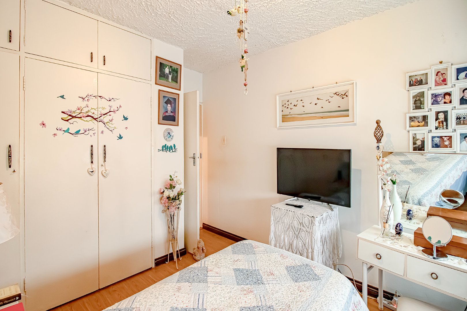 Three bedroom apartment for sale in Sinoville