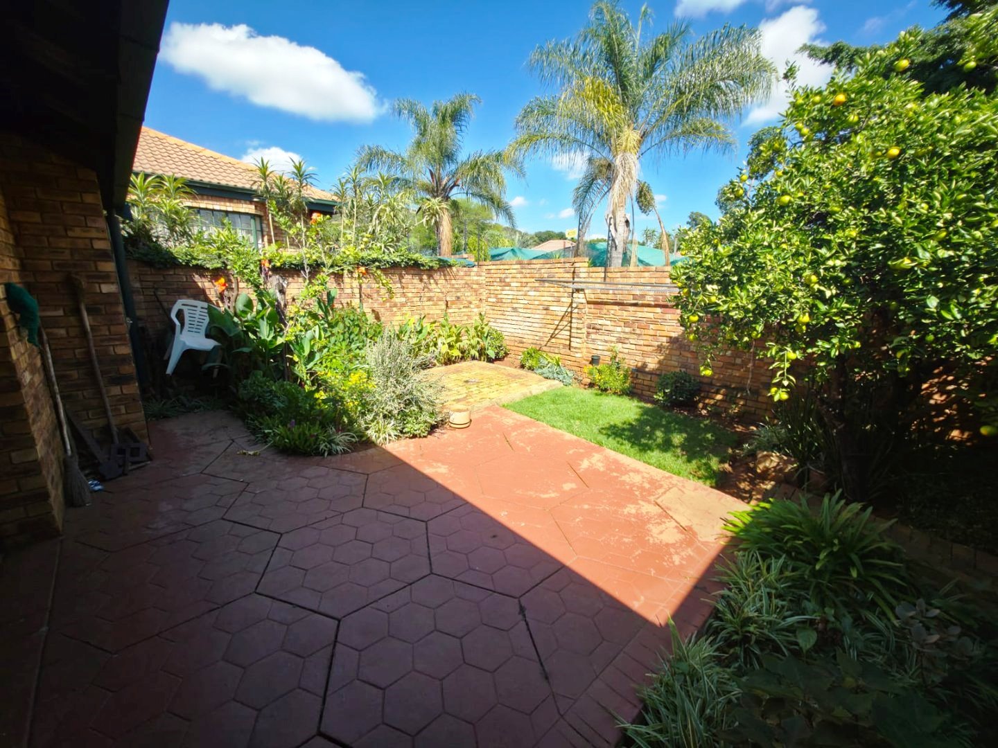 Beautiful three bedroom for sale in Magalieskruin