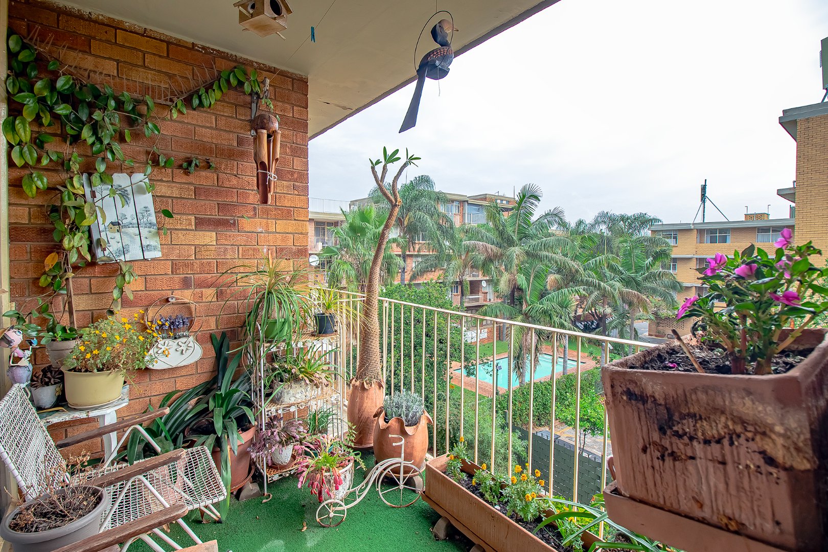 Three bedroom apartment for sale in Sinoville