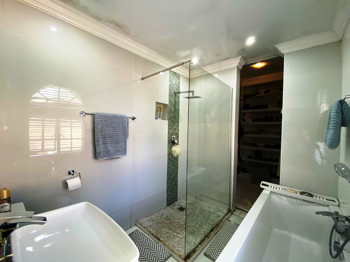 Modern four bedroom for sale in Capital Park