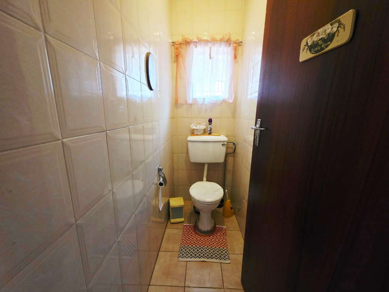 Three bedroom house for sale in Sinoville