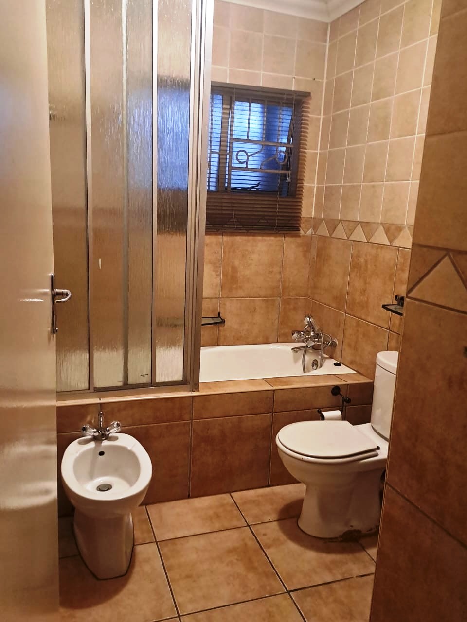 Four bedroom townhouse for sale in Wonderboom