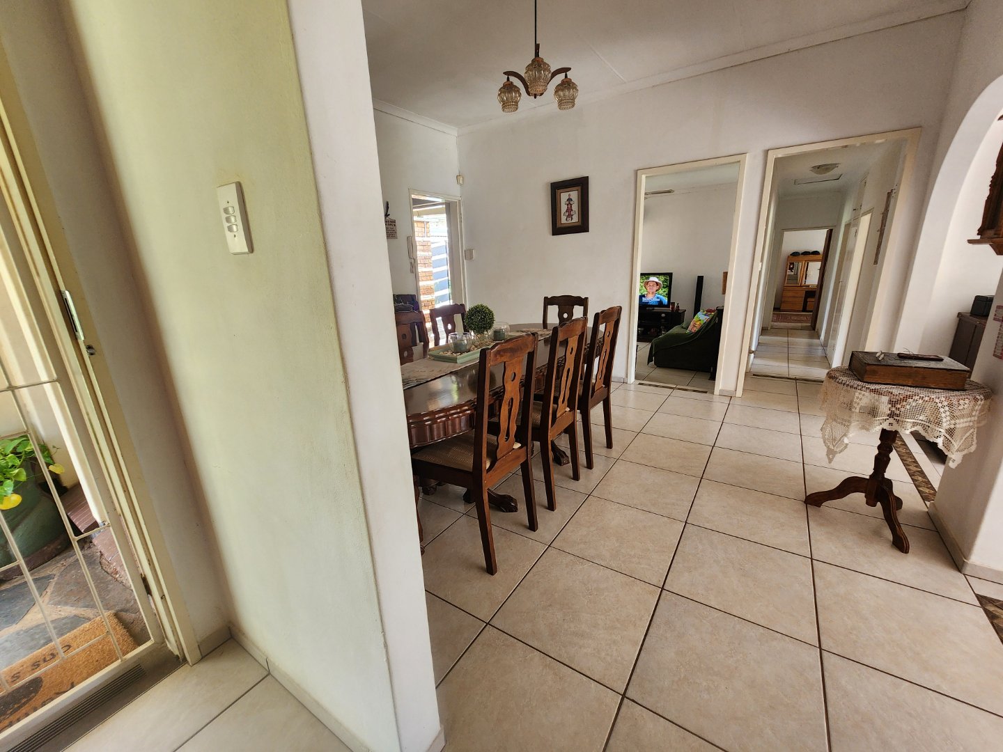 Three bedroom house for sale in Magalieskruin
