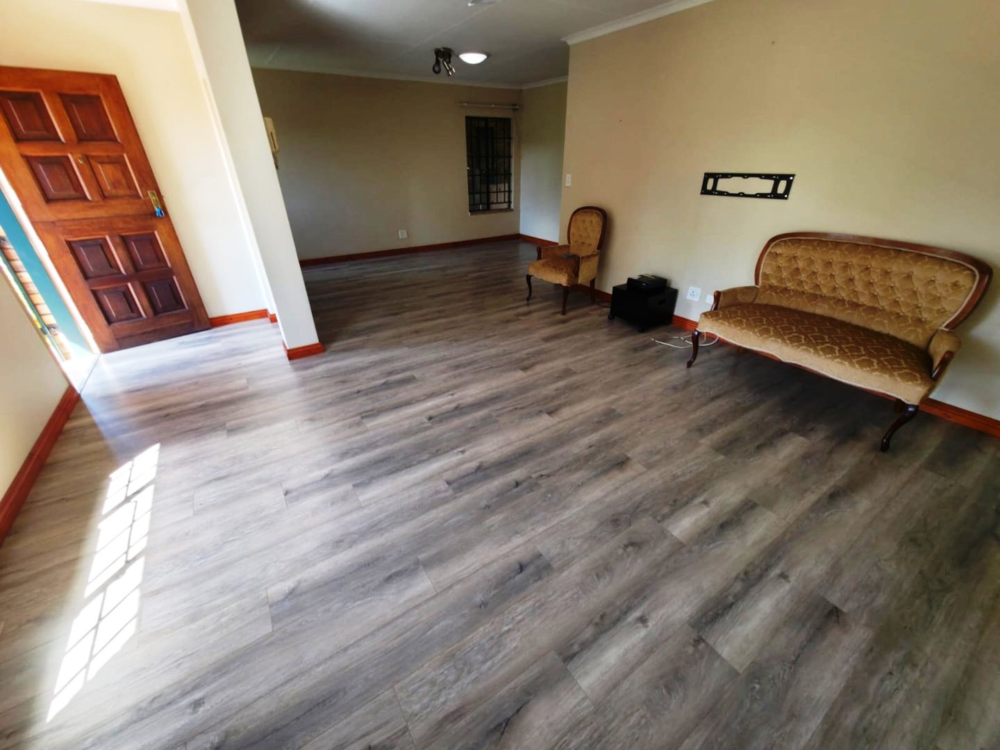 Beautiful three bedroom for sale in Magalieskruin