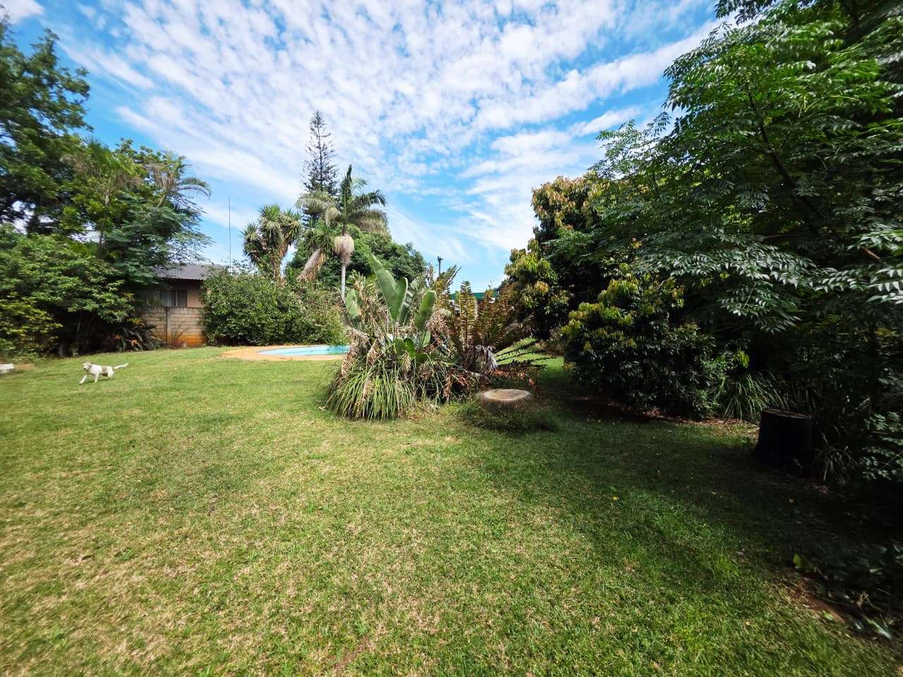 Three bedroom house for sale in Sinoville