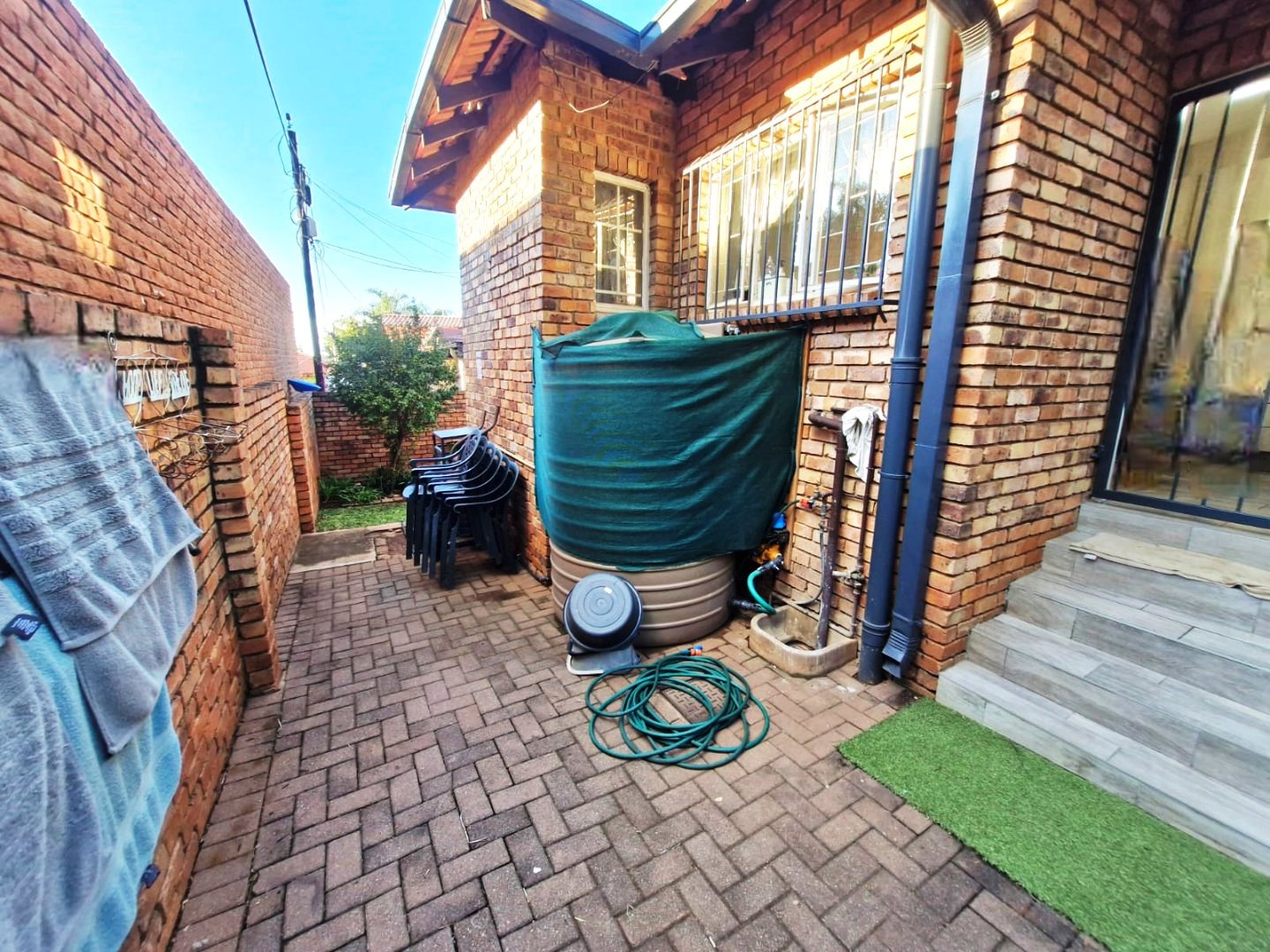 Lovely two bed duet for sale in Montana Park