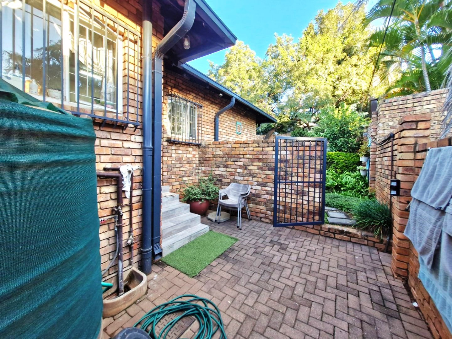 Lovely two bed duet for sale in Montana Park