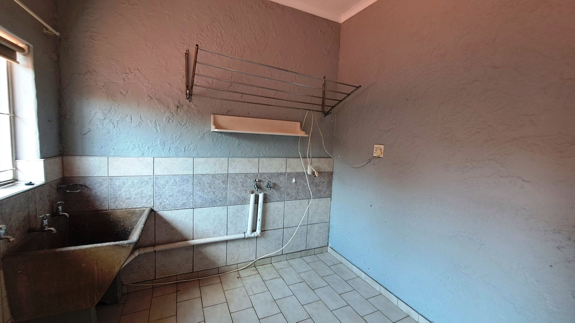 Large four bedroom for sale in Meyerspark