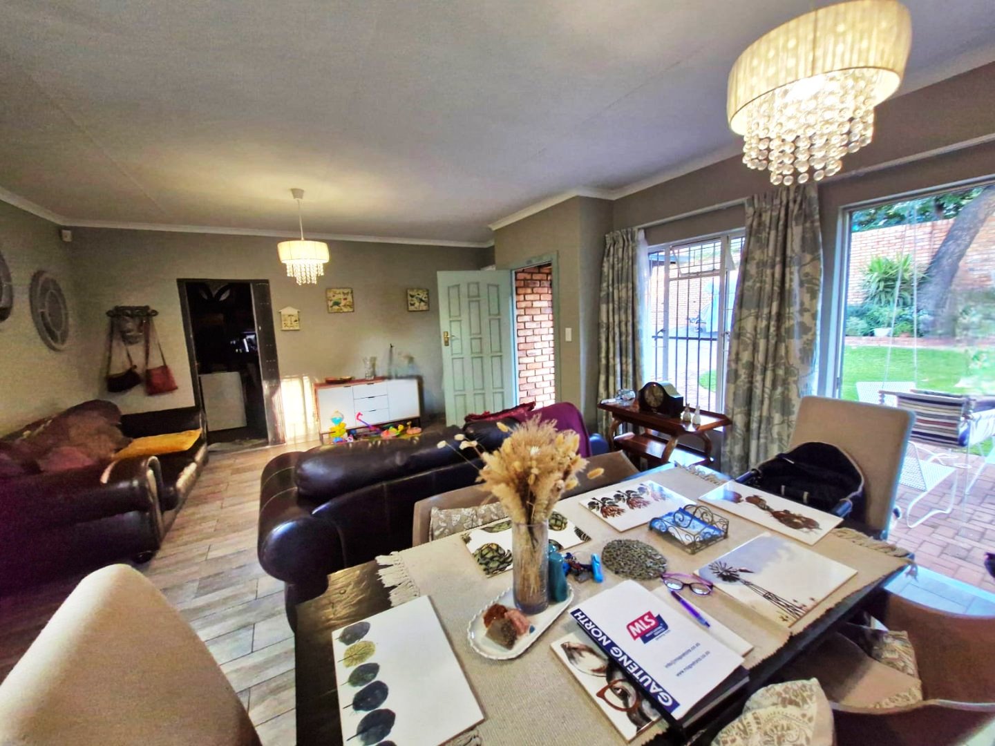 Lovely two bed duet for sale in Montana Park