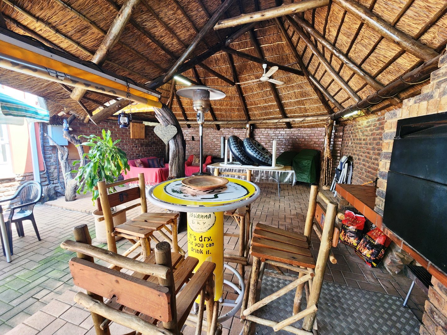 Spacious four bedroom for sale in Dorandia