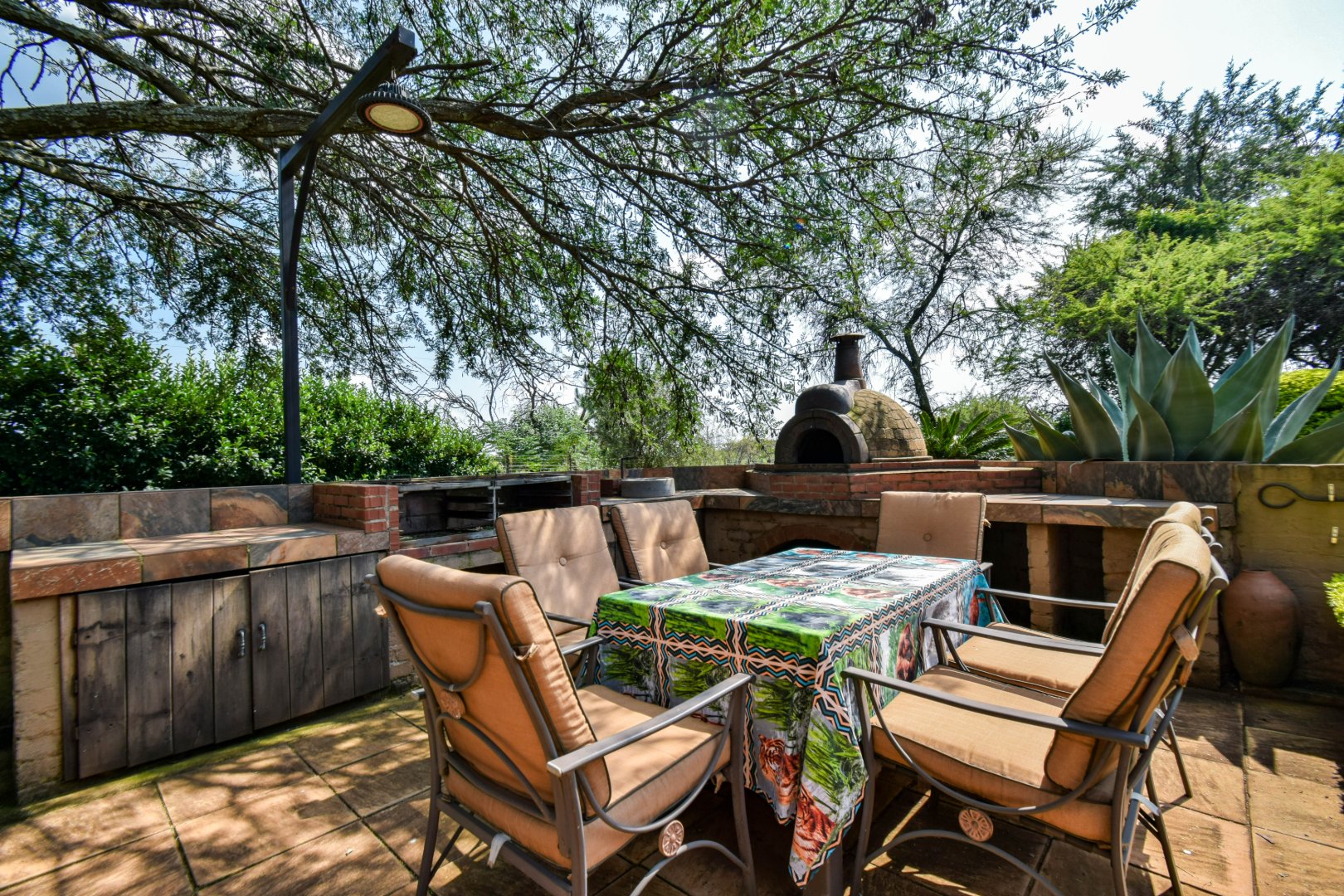 Four bedroom house for sale in Roodeplaat