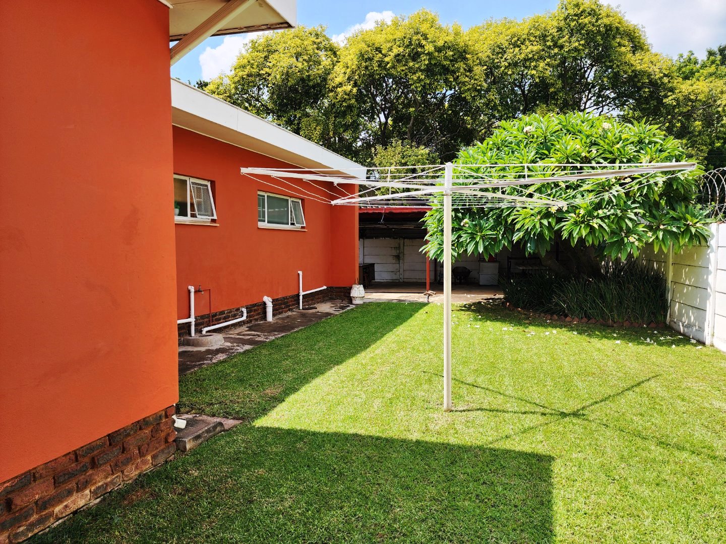 Spacious four bedroom for sale in Dorandia