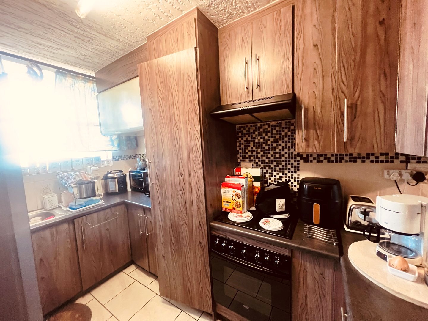 Spacious three bedroom for sale in W South