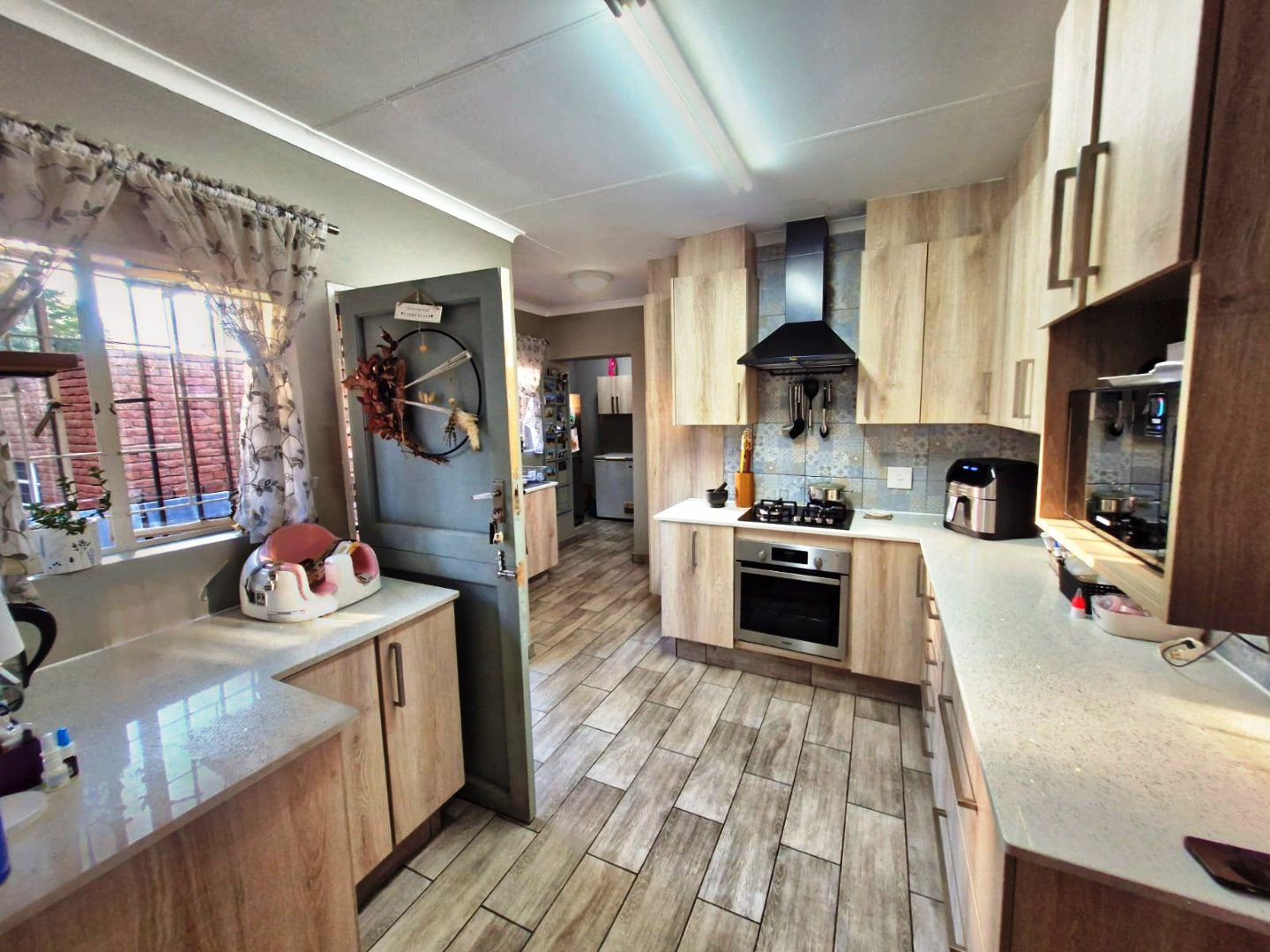 Lovely two bed duet for sale in Montana Park