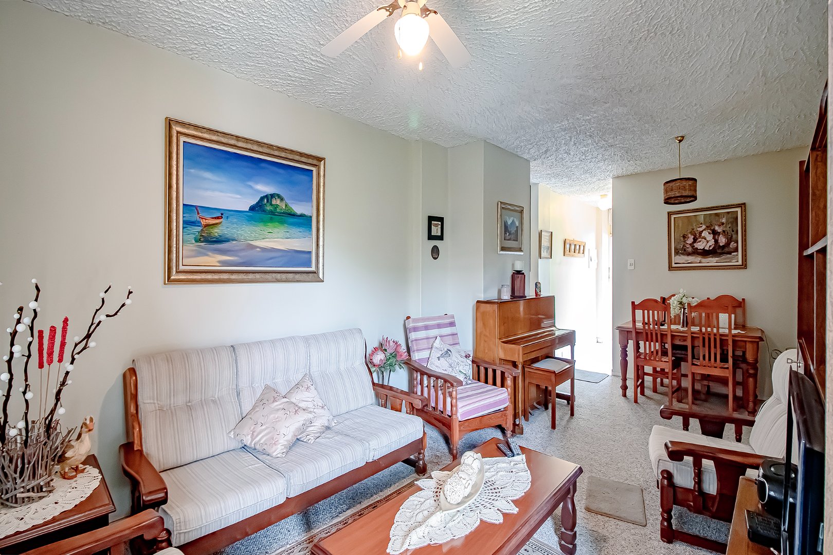 Three bedroom apartment for sale in Sinoville