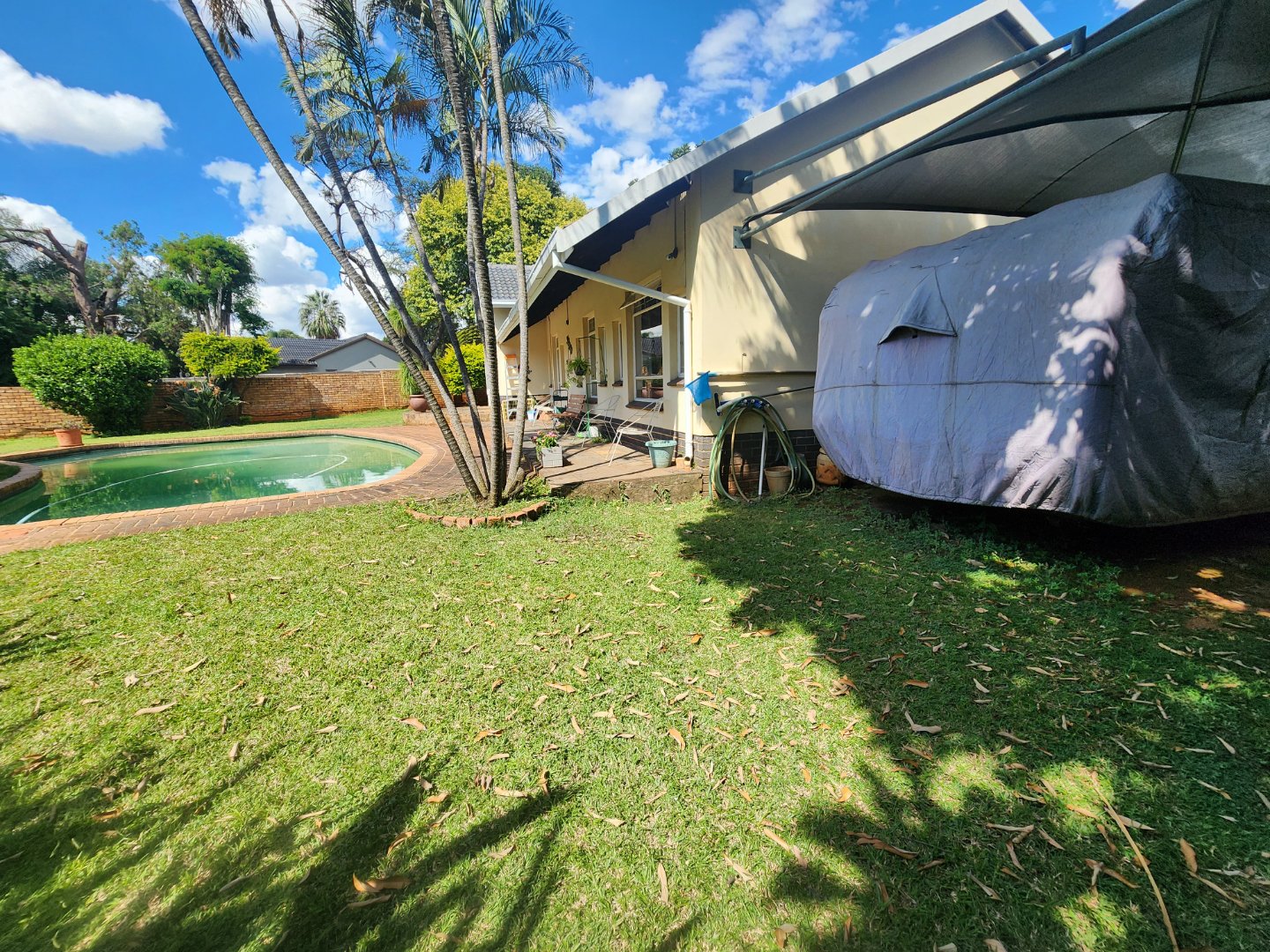 Three bedroom house for sale in Magalieskruin