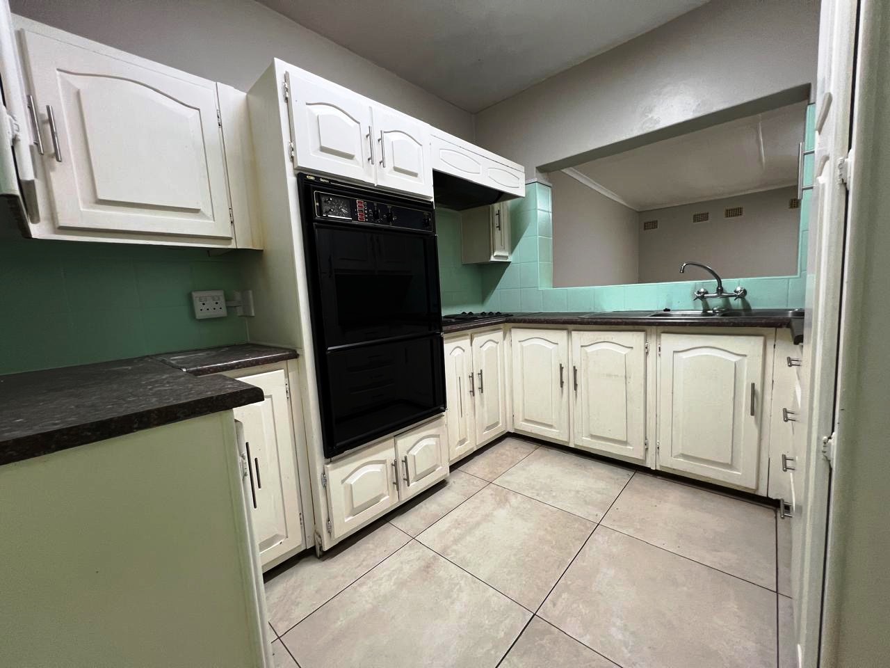 Three bedroom townhouse for sale in Wonderboom