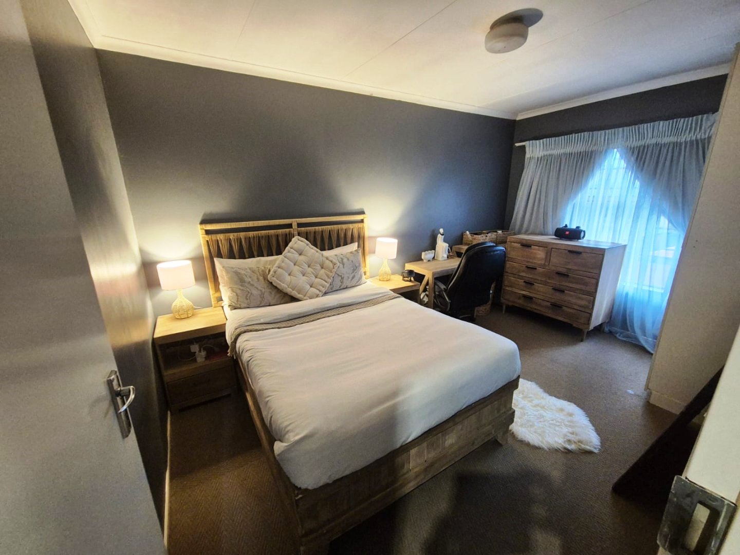 Perfect four bedroom for sale in Montana Tuine