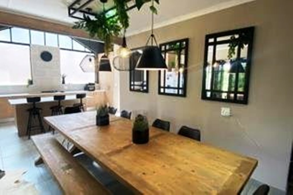Neat four bedroom for sale in Magalieskruin