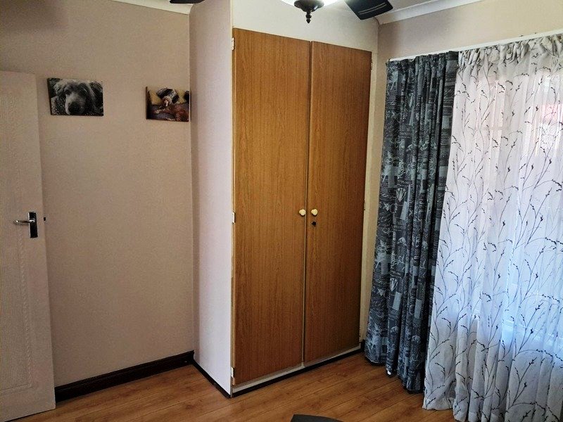 Lovely three bedroom for sale in Montana Park