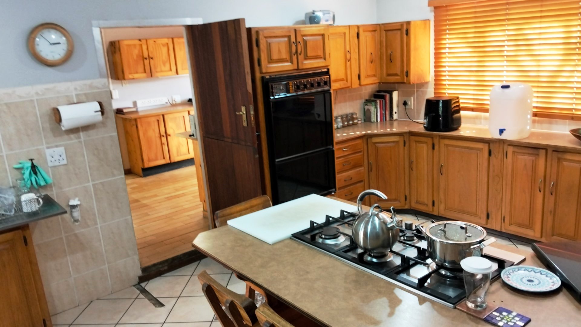 Three bedroom with flatlet for sale in Tileba
