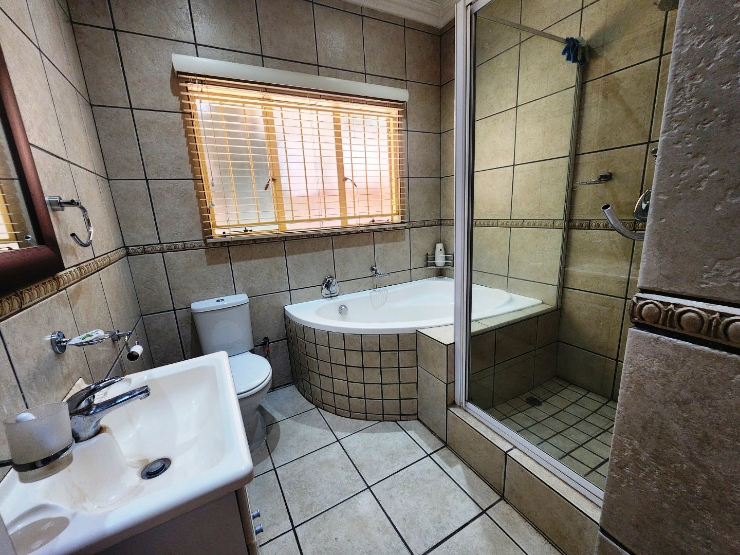 Lovely four bedroom for sale in Montana Park