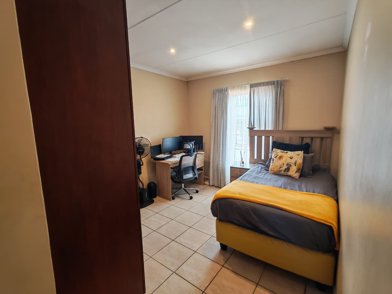 Four bedroom townhouse for sale in Annlin