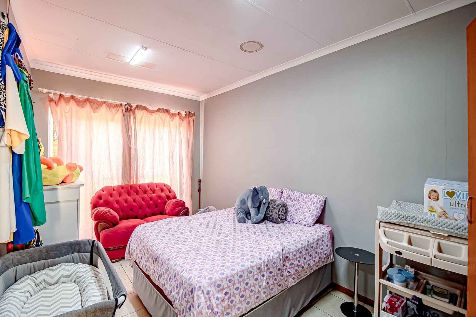 Large four bedroom house for sale in Sinoville