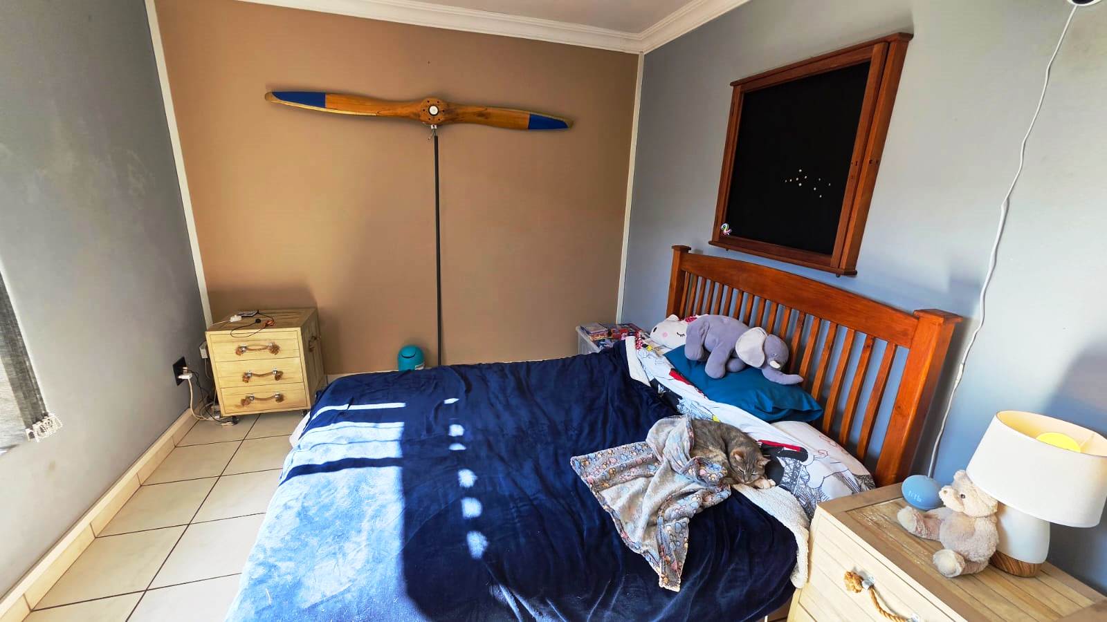Three bedroom house for sale in Doornpoort