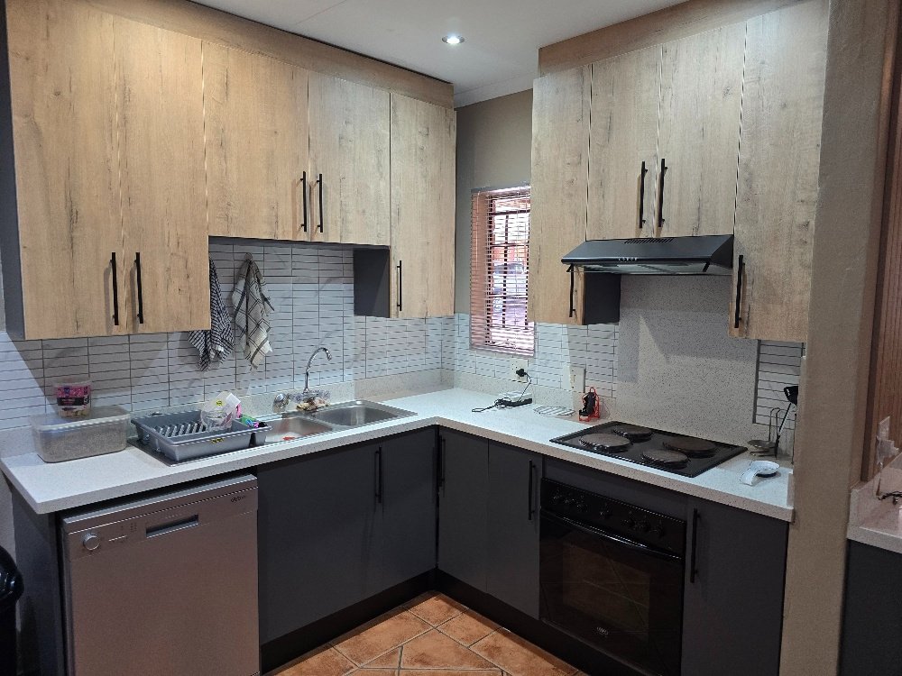 Nice three bedroom for sale in Magalieskruin