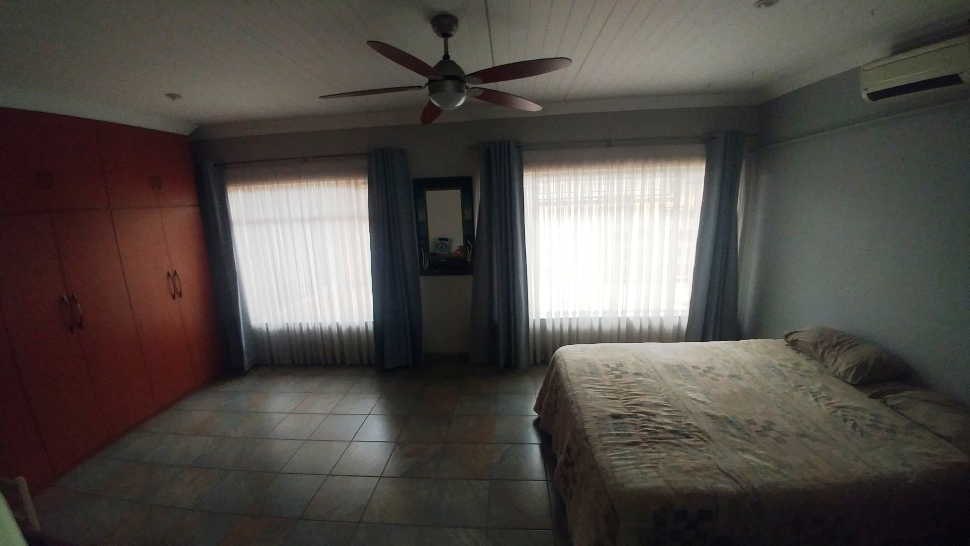 Three bedroom with flatlet for sale in Tileba