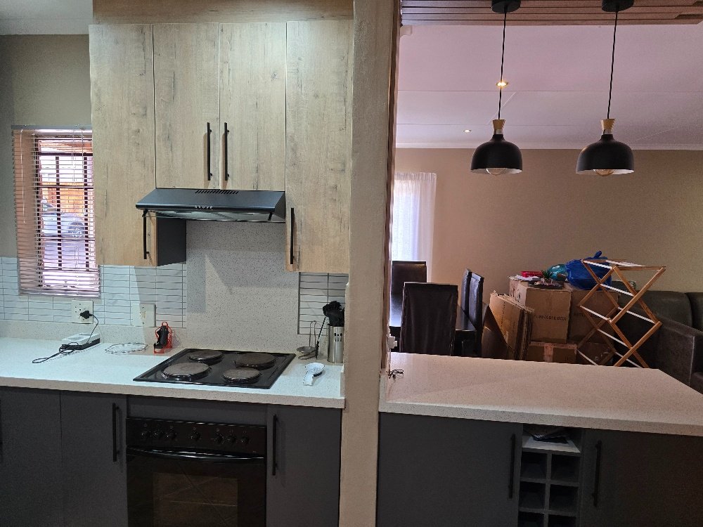 Nice three bedroom for sale in Magalieskruin