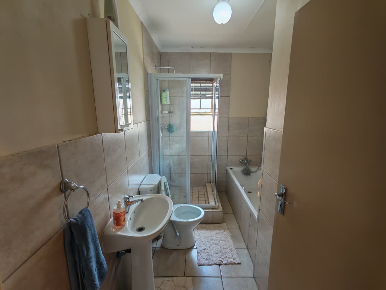 Four bedroom townhouse for sale in Annlin