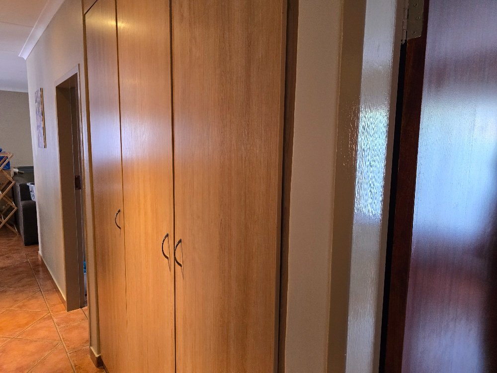 Nice three bedroom for sale in Magalieskruin
