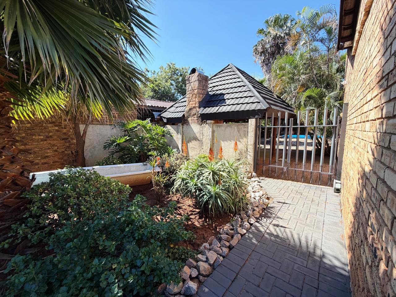 Beautiful four bedroom for sale in Theresapark