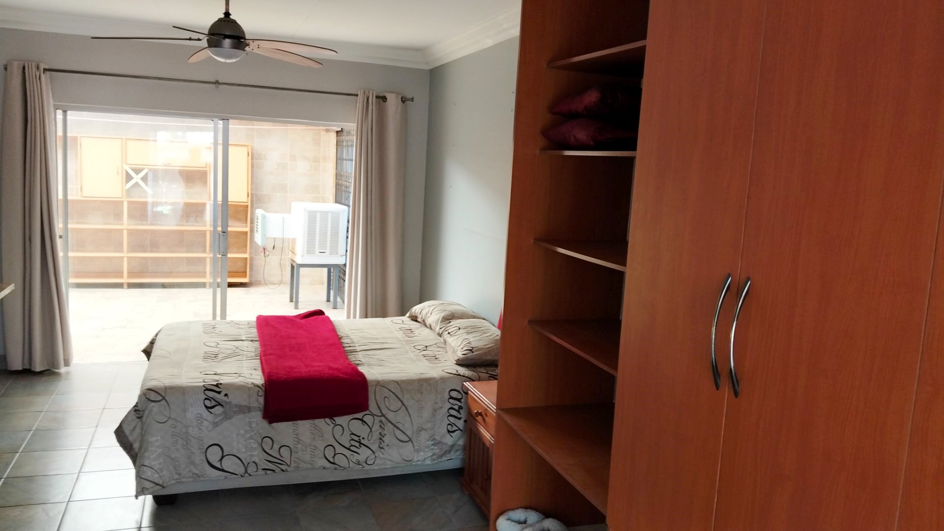 Three bedroom with flatlet for sale in Tileba