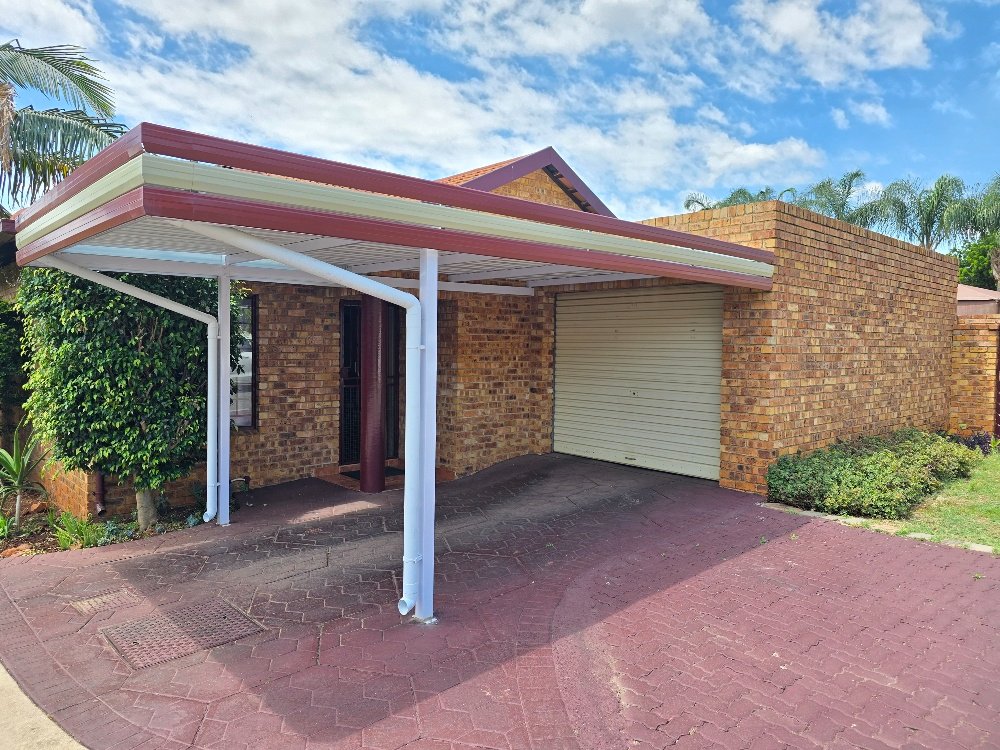 Nice three bedroom for sale in Magalieskruin
