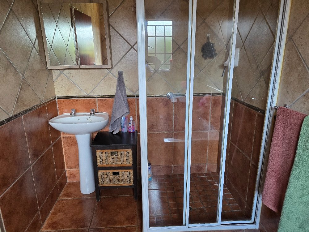 Nice three bedroom for sale in Magalieskruin