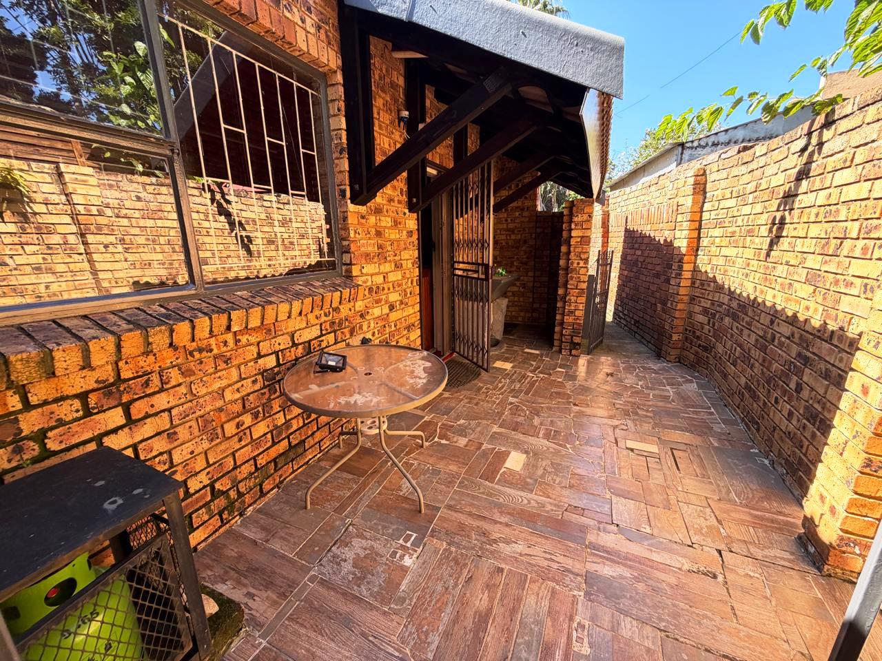 Beautiful four bedroom for sale in Theresapark