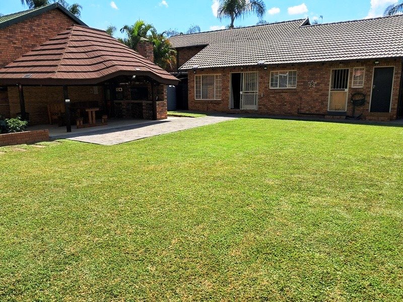 Lovely three bedroom for sale in Montana Park