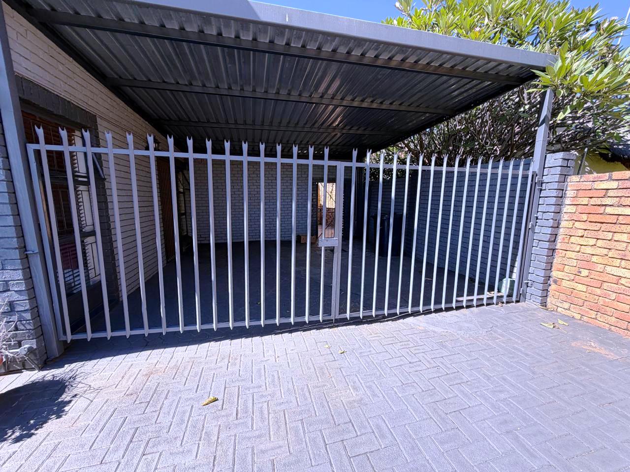Beautiful four bedroom for sale in Theresapark