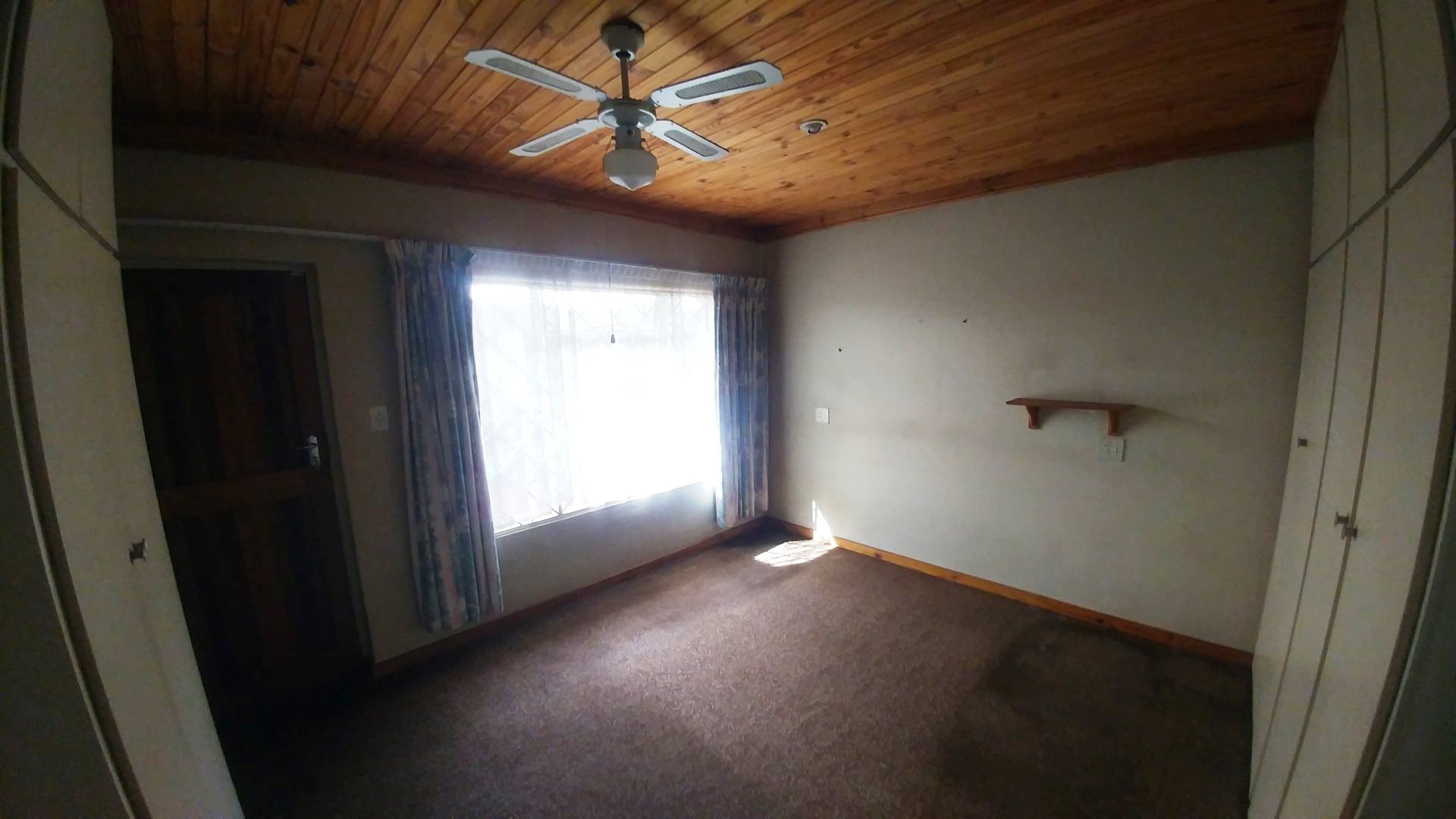 Three bedroom with flatlet for sale in Tileba