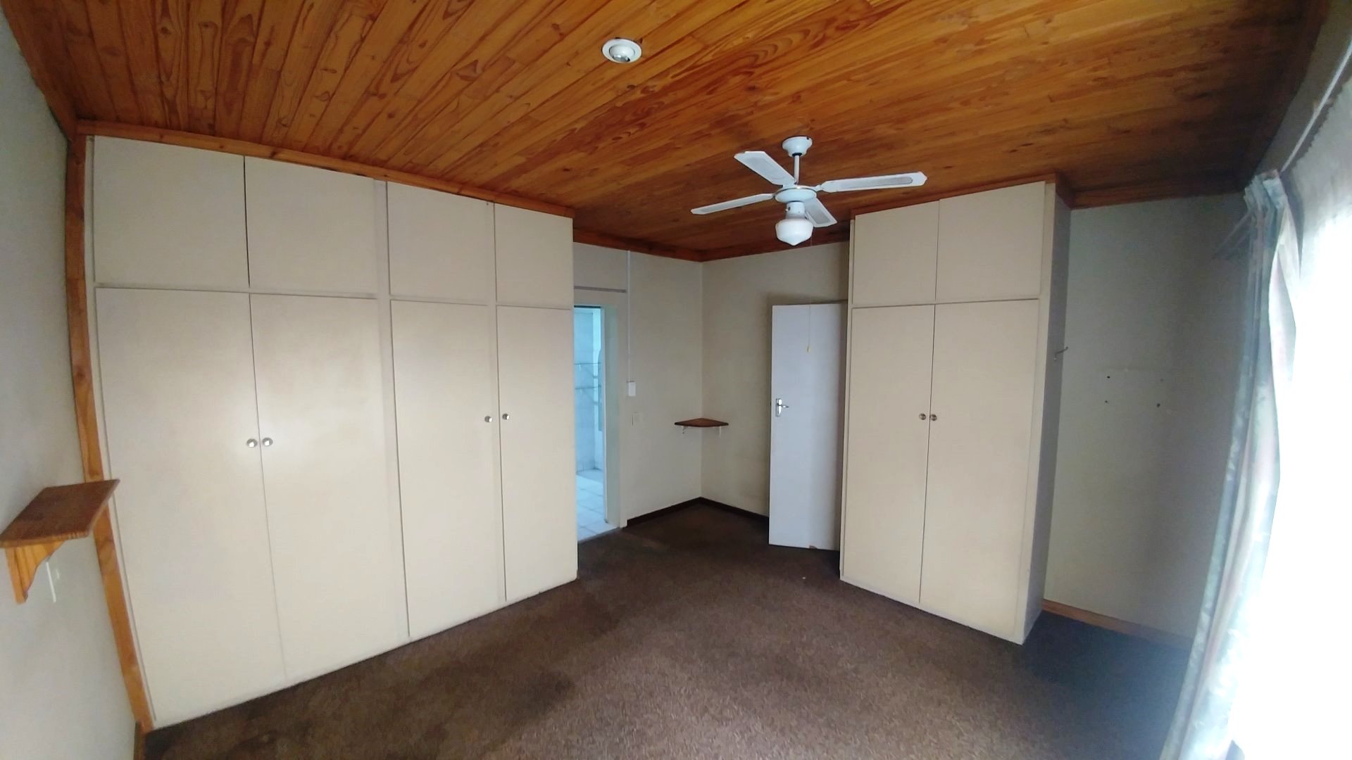 Three bedroom with flatlet for sale in Tileba