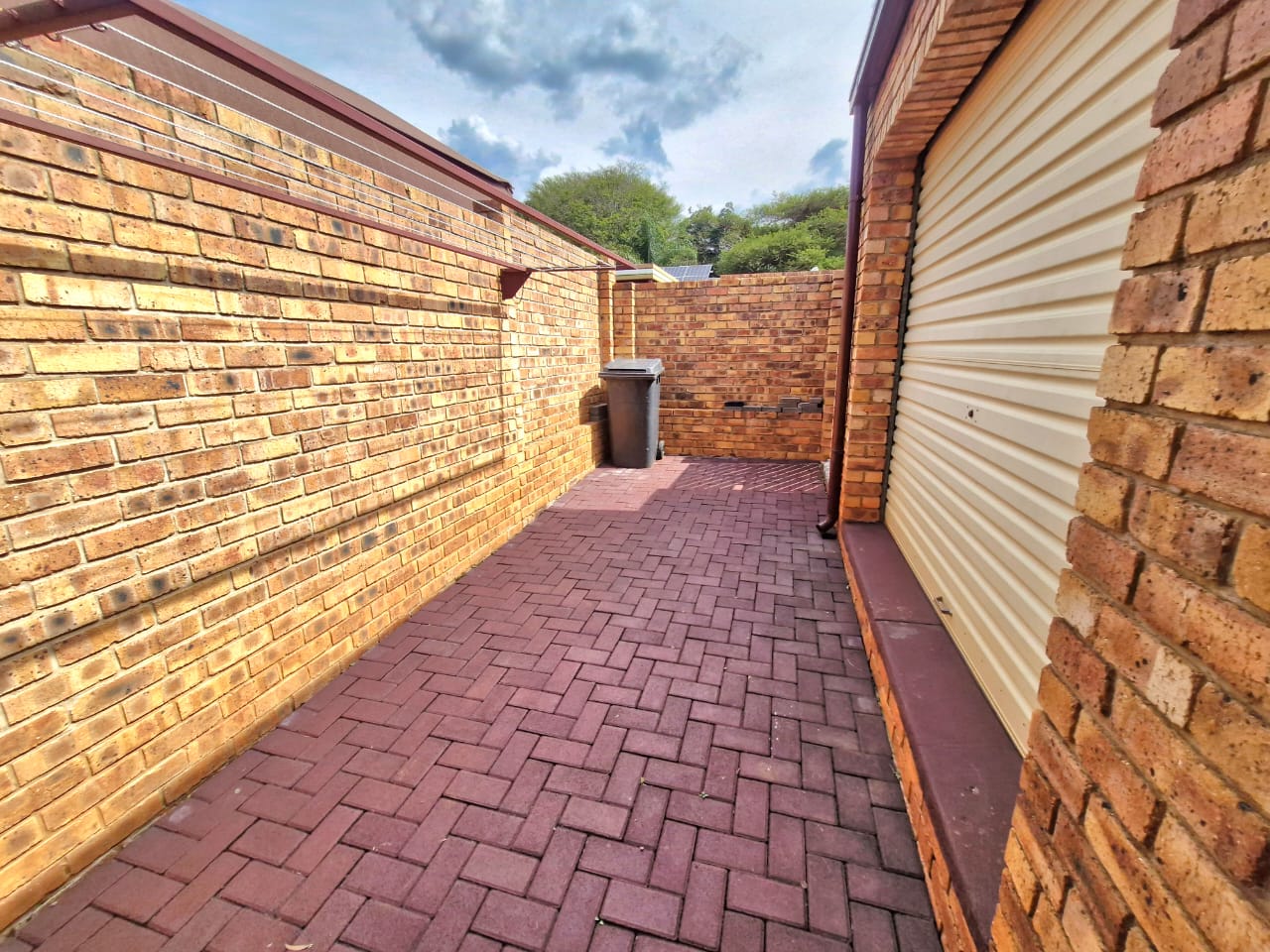 Nice three bedroom for sale in Magalieskruin
