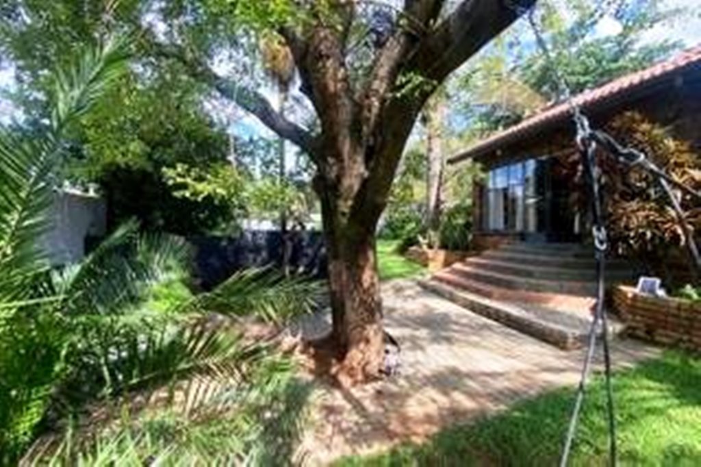 Neat four bedroom for sale in Magalieskruin