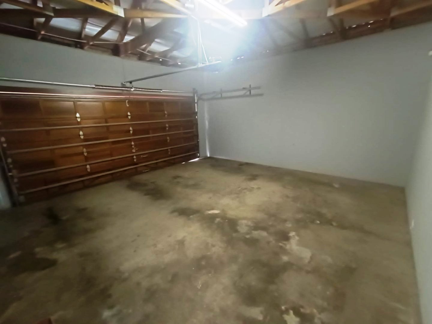 Six bedroom house for sale in Montana Park