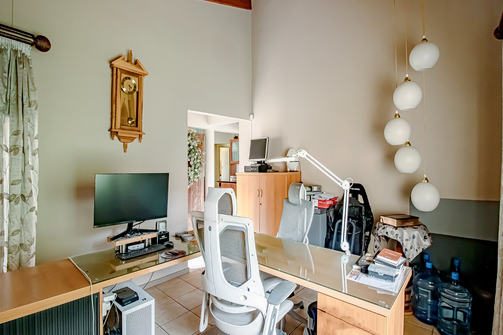 Three bedroom house for sale in Doornpoort