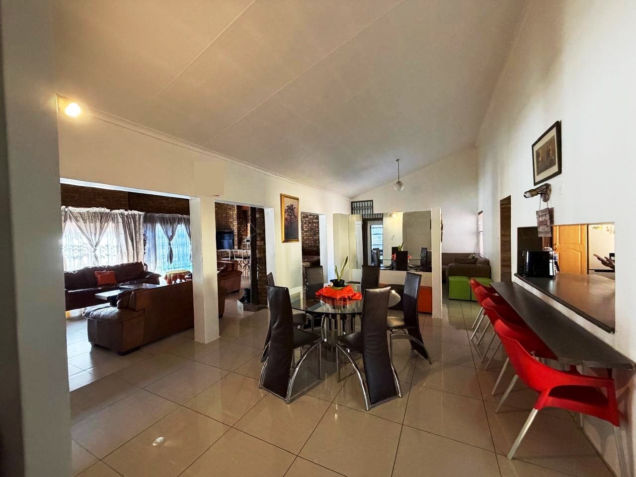 Beautiful four bedroom for sale in Theresapark